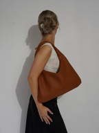 Samara One Shoulder Wonder Bag
