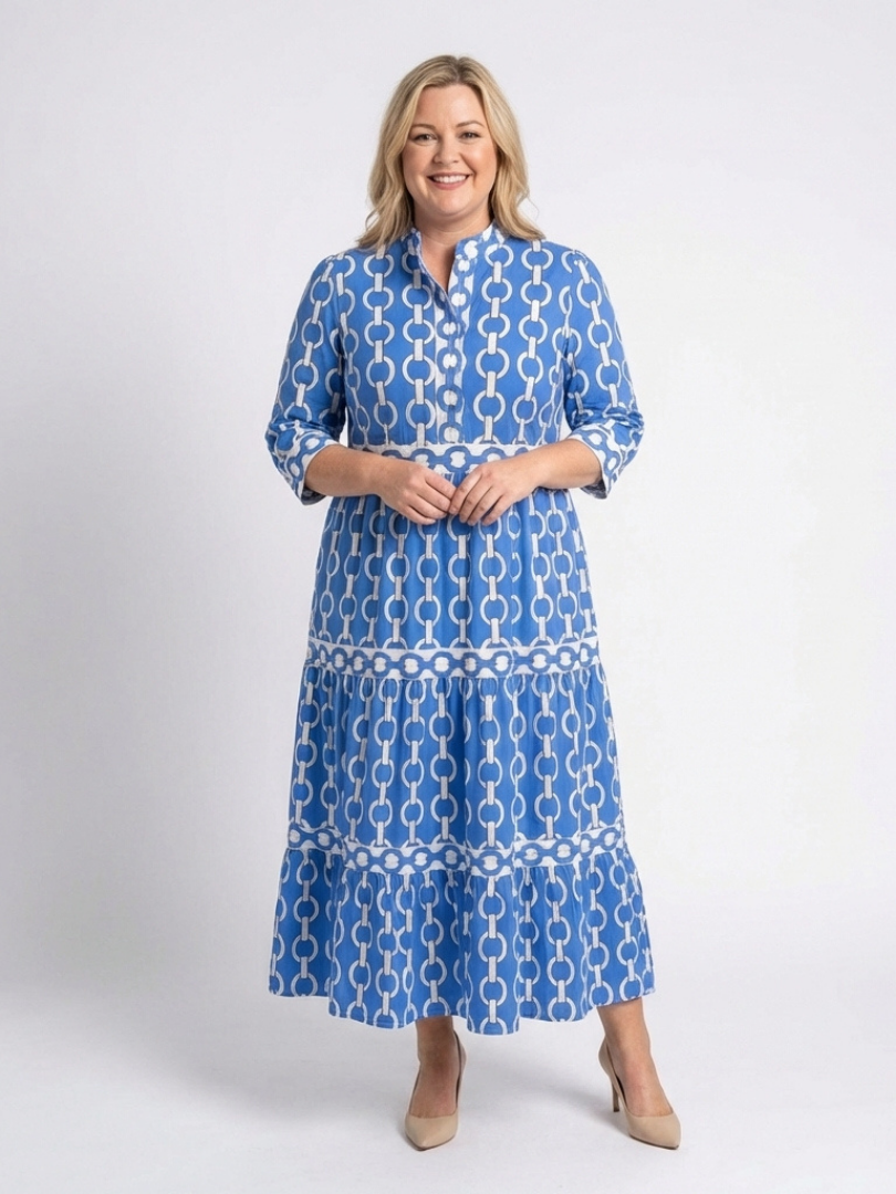 Ysolde - Three Quarter Sleeve Chain Pattern Midi Dress