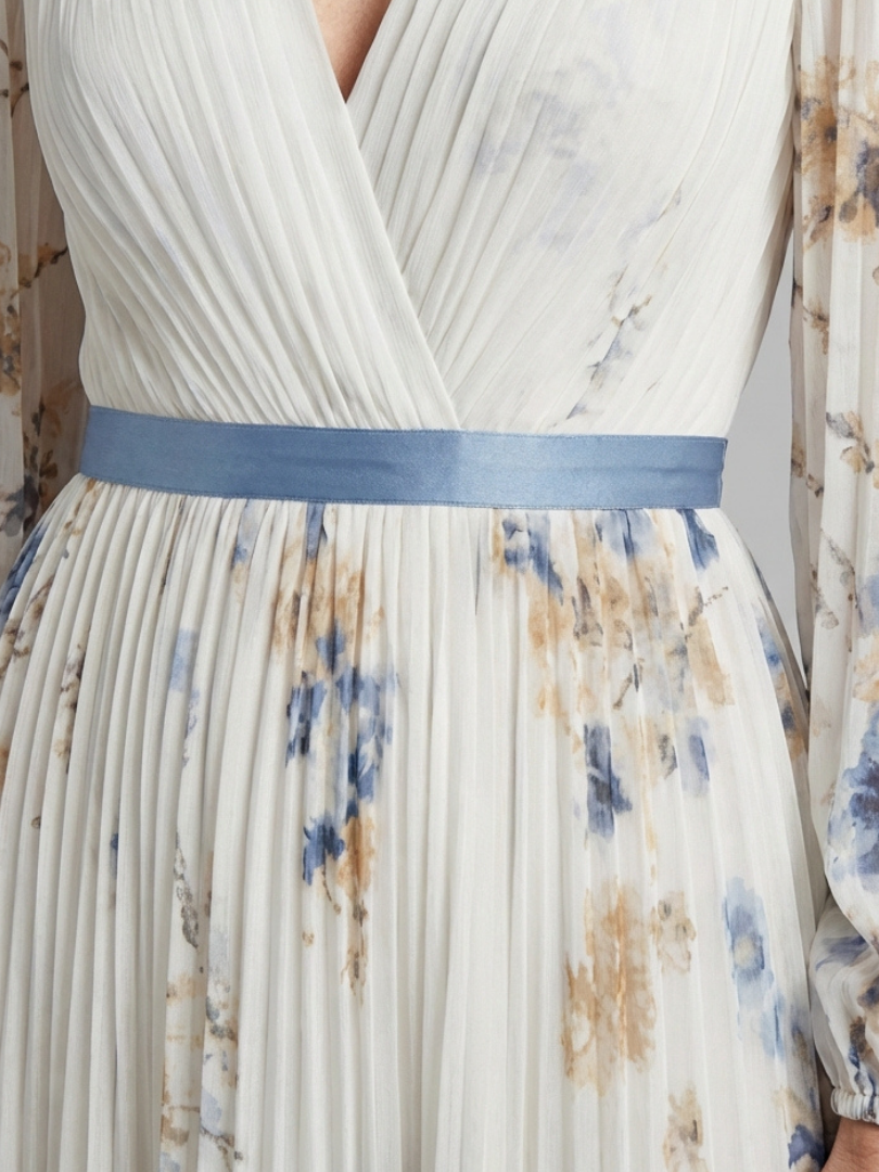 Lavinia - Long Sleeve V Neck Floral Maxi Dress